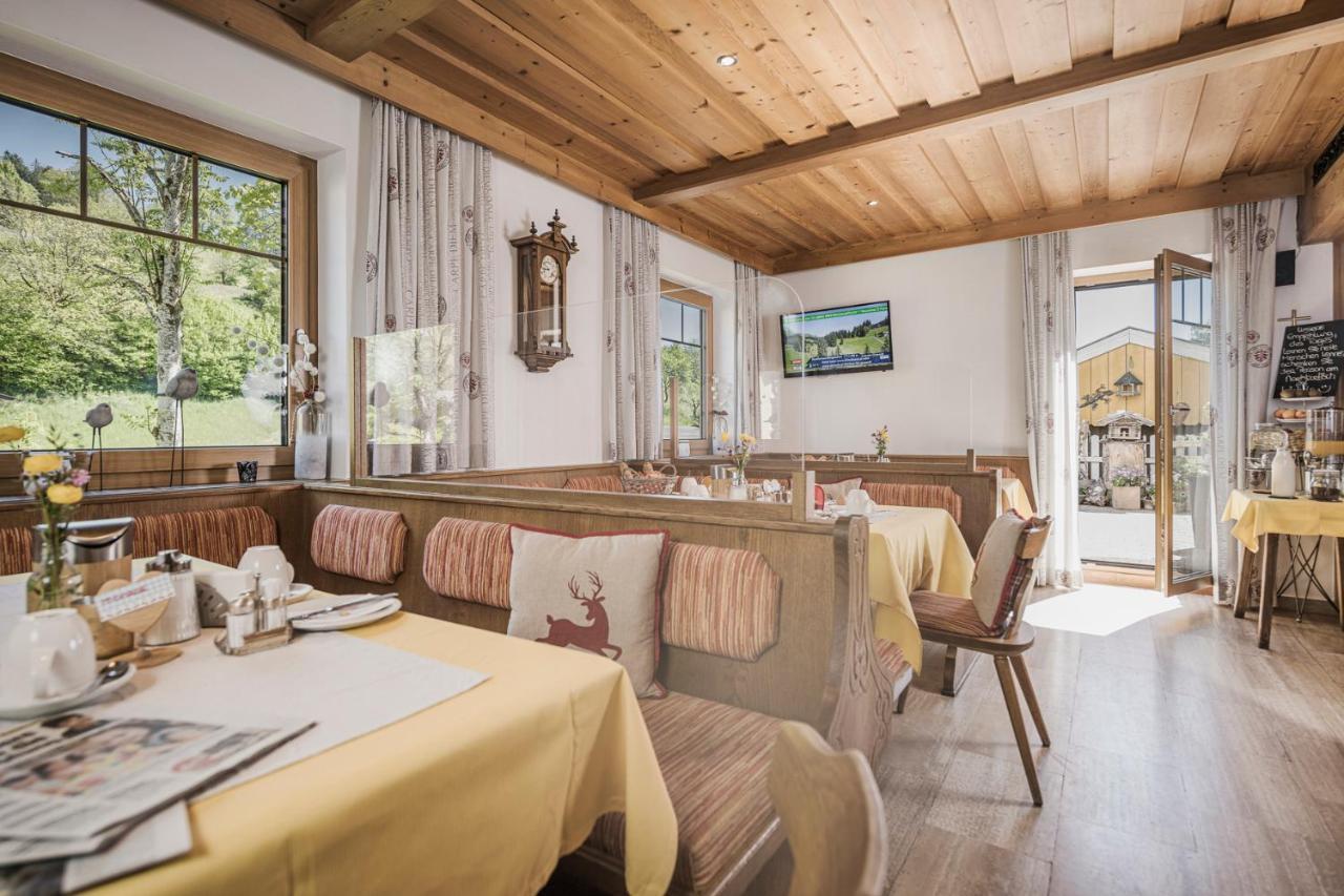 Cafe Pension Koller Brixen im Thale Exterior photo